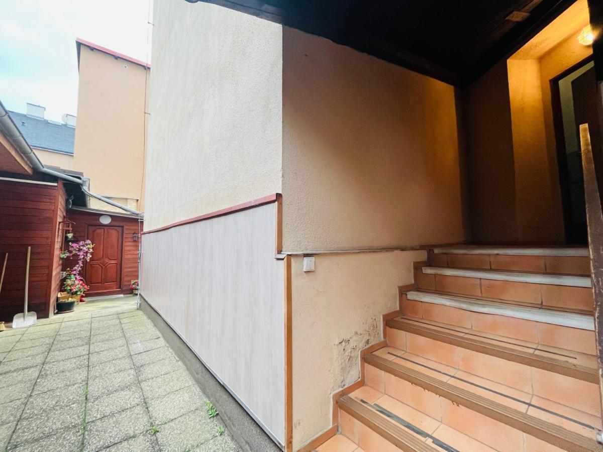 Apartma Luxura Decin Exteriör bild