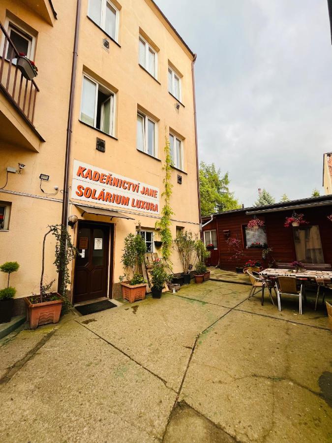 Apartma Luxura Decin Exteriör bild