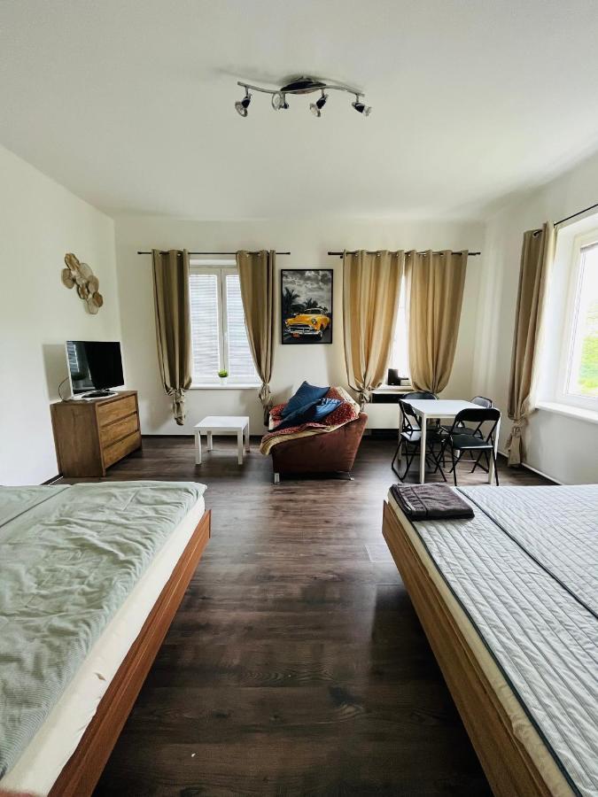 Apartma Luxura Decin Exteriör bild