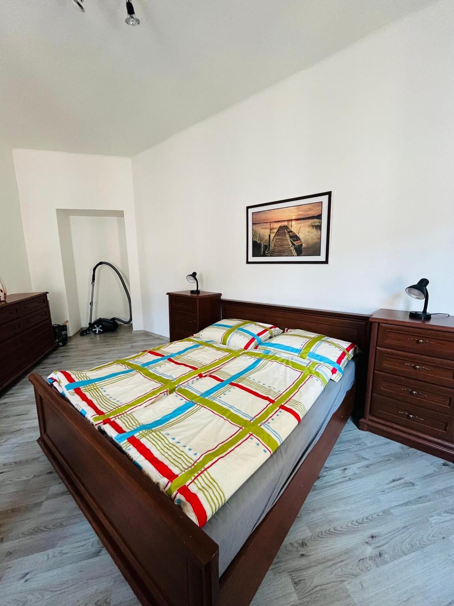 Apartma Luxura Decin Exteriör bild